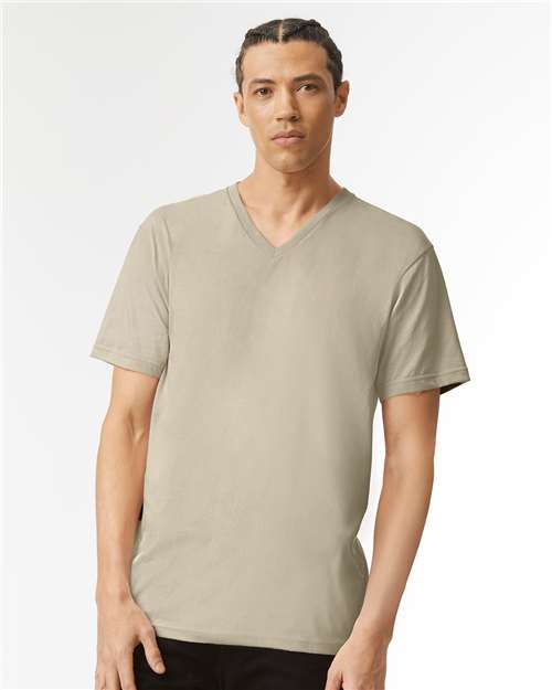 2006CVC CVC V-Neck Tee