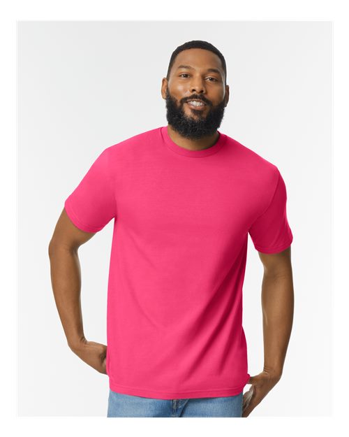 65000 Men's Softstyle® Midweight T-Shirt