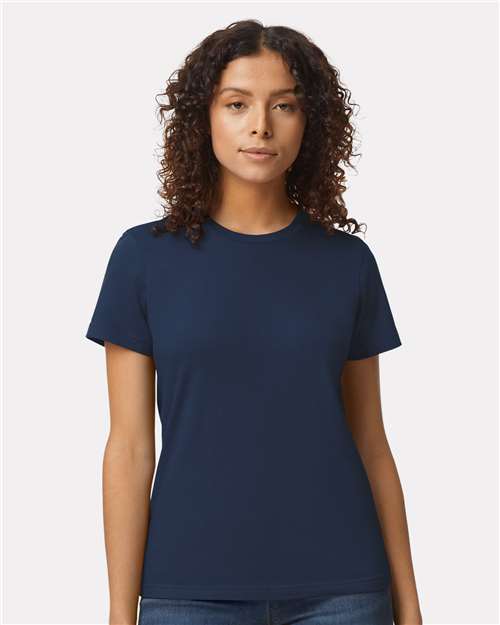 65000L Women's Softstyle® Midweight T-Shirt