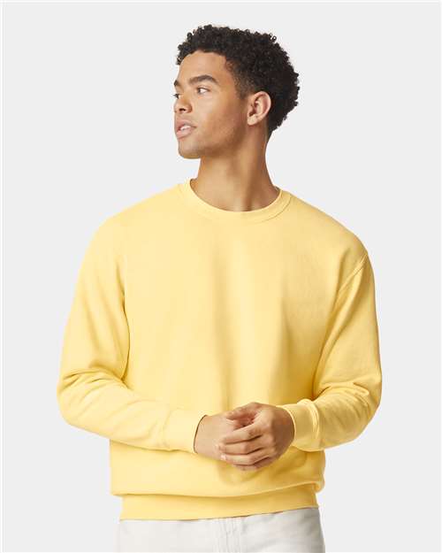 1466 Unisex Garment-Dyed Lightweight Fleece Crewneck Sweatshirt