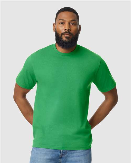 65000 Men's Softstyle® Midweight T-Shirt