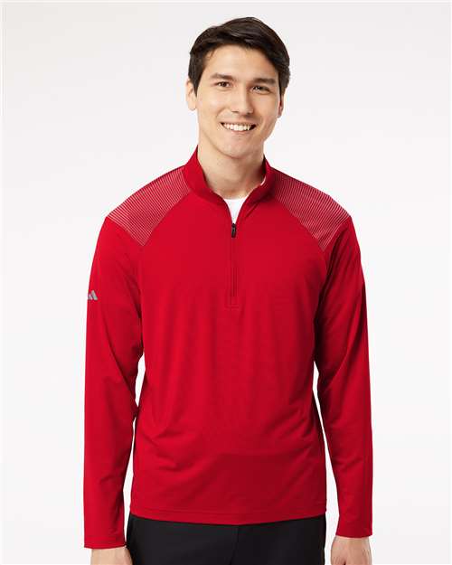 A520 Men's Shoulder Stripe Quarter-Zip Pullover